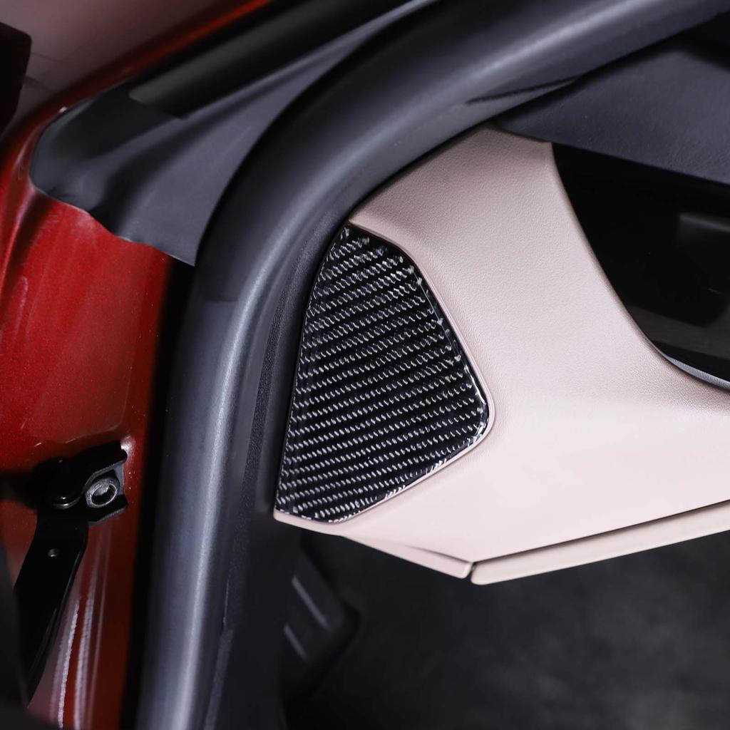 Для Porsche Taycan 2022 Мягкое углеродное волокно Приборная панель автомобиля Наклейка на боковую панель автомобиля