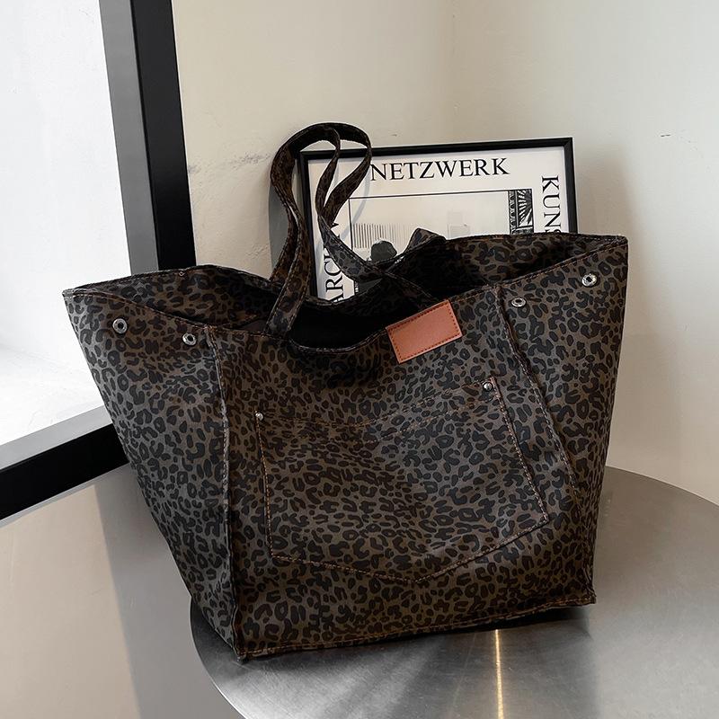 Niche Leopard Print Canvas Tote Bag Women's Bag Casual Large Capacity Fashion Handbag Korean Version Foreign Style Shoulder Messenger Bag