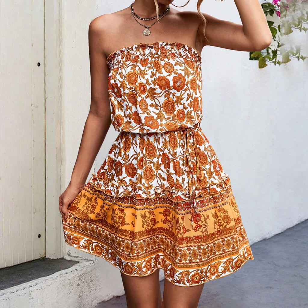 Женское модное платье без бретелек с фрагментарным цветочным принтом в богемном стиле