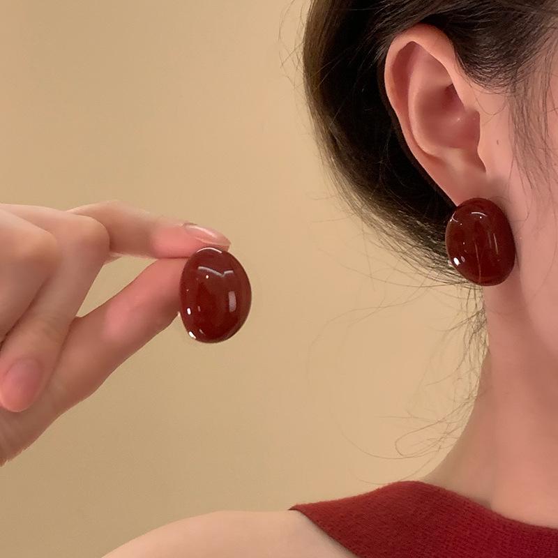 Ankara Red Stud Earrings: Silver Needle Drip Oil, Simple and Versatile Fashion for Women.