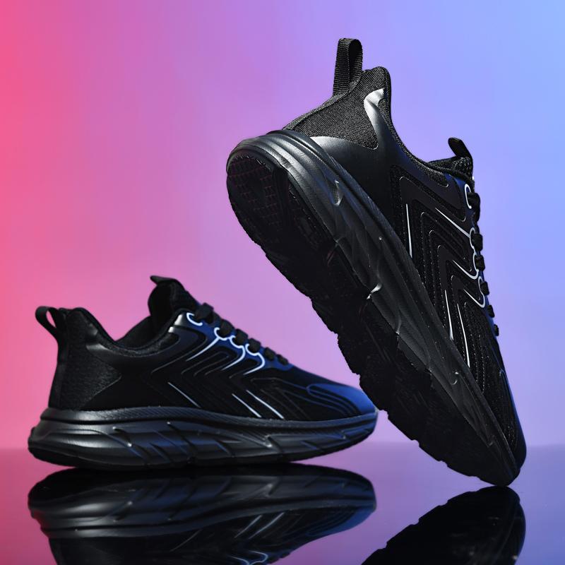 New Autumn Fashionable Mens Sports Shoes Racing Cushioned Ultra Light Running Shoes Wear-resistant and Anti Slip Walking Shoes