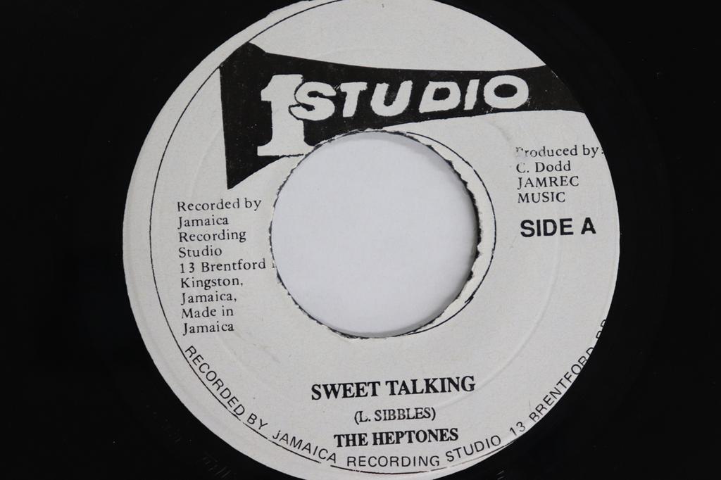 7-дюймовая пластинка HEPTONES Sweet Talking NONE STUDIO ONE US Reggae Ska Dub Б/у