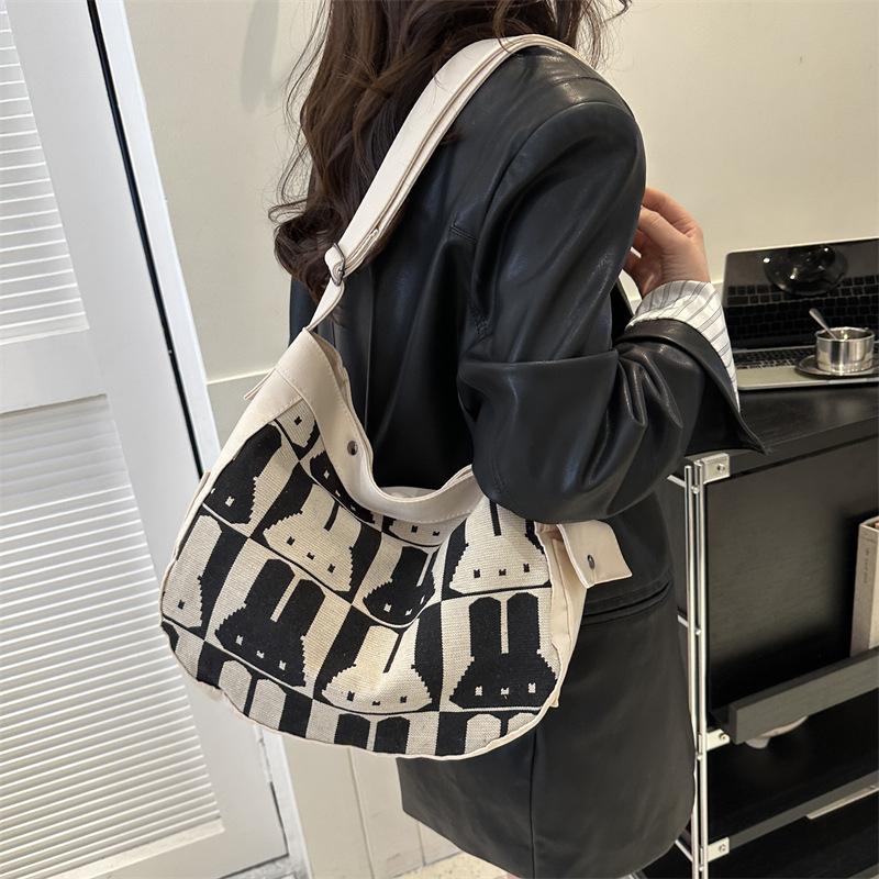 Большая вместительная холщовая сумка для женщин 2024 года, новая модная сумка-мессенджер из кролика, студенческая косметичка, женская сумка-тоут