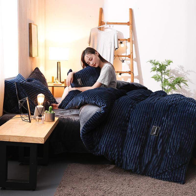 Роскошные комплекты постельного белья Домашний текстиль Покрывало Простыни Queen King Фланелевое одеяло Пододеяльник Коралловый флис Пододеяльники