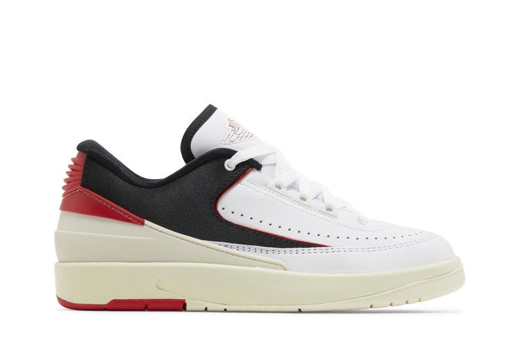Женские кроссовки Jordan 2 Retro Low Chicago Twist (Женский) Белый/Университетский красный-Черный-Кокосовое молоко