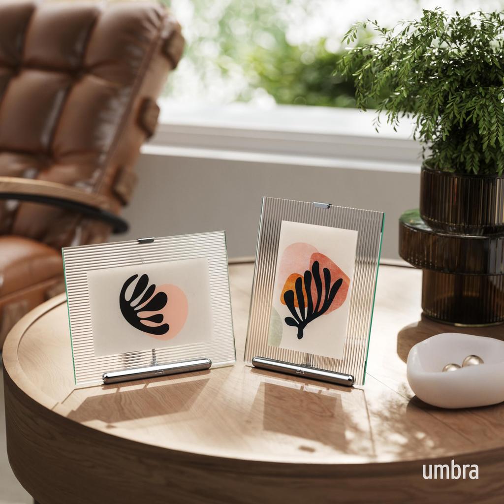 Official Umbra Flute Photo Postcard Size Frame, Silver, 10x15cm,