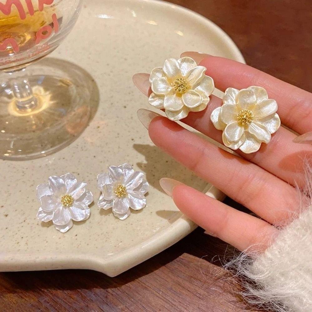 Изысканные Серьги-Гвоздики с Лепестками Сложенные Лепестки Новые Цветочные Серьги Женские
