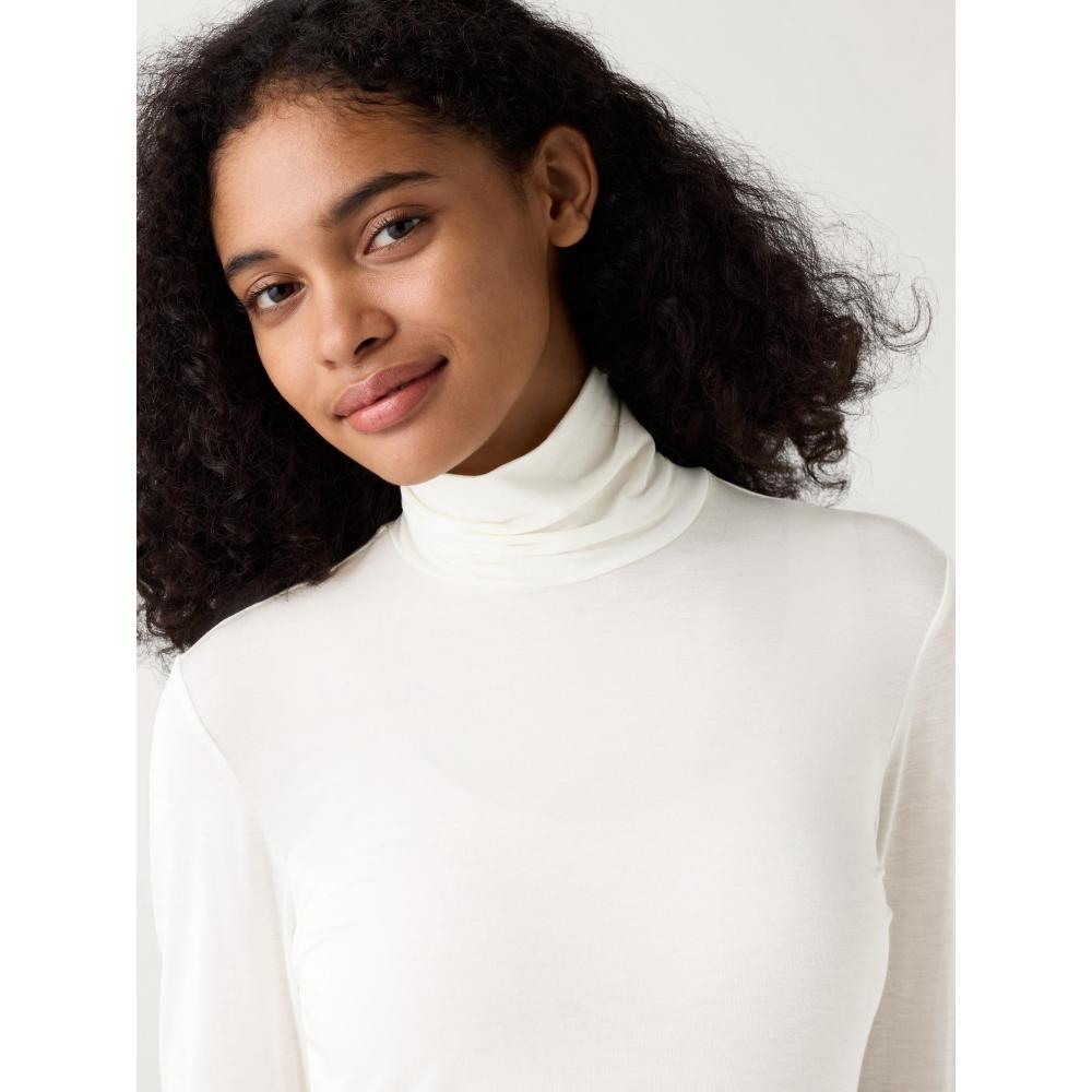 Uniqlo Футболка с высоким воротом HeaTTech Ultra LighT с длинным рукавом 