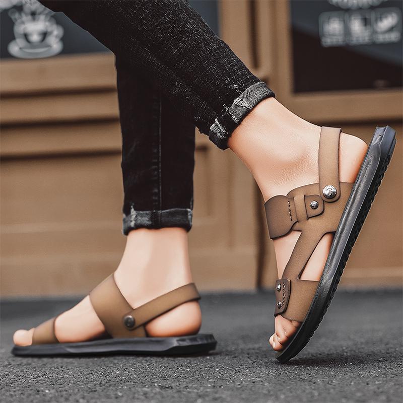 Модные нескользящие сандалии с открытым носком, мужская обувь слипоны, мужские шлепанцы, летние новые сандалии, мужские кожаные сандалии, взрослые универсальные пляжные туфли