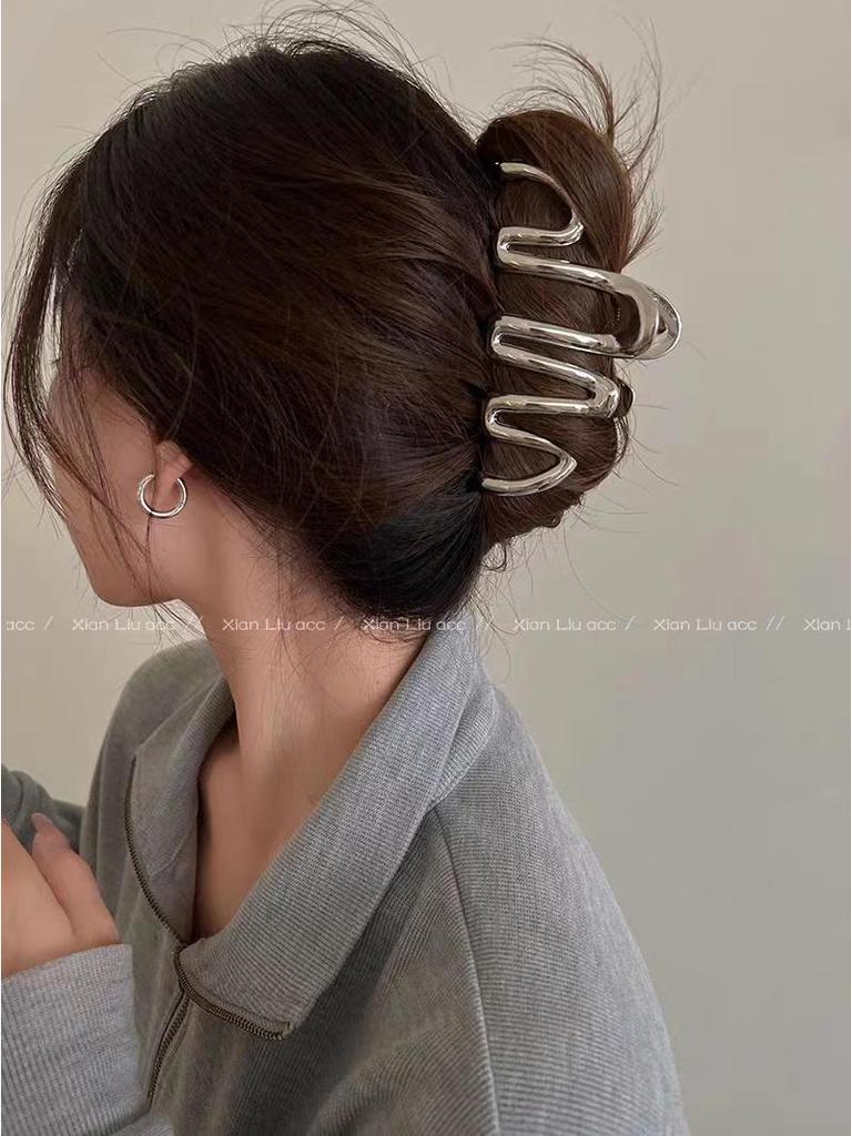 Премиальная металлическая заколка для волос «Акула» для женщин - Большая летняя заколка для волос, Уникальный дизайн