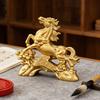 Смола Статуэтка Лошади Золотая Фэн-шуй Китайский Зодиак Скульптура Лошади 2026 Год Лошади Коллекционная Фигурка для Столешницы Каминной Полки Дома Офиса Декор