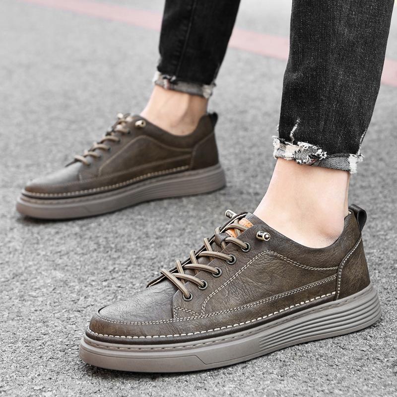 Men Casual Shoes Leather Fashion Men Sneakers Breathable Mens Shoes Comfortable Casual Shoes Moccasins Men Flats Shoes