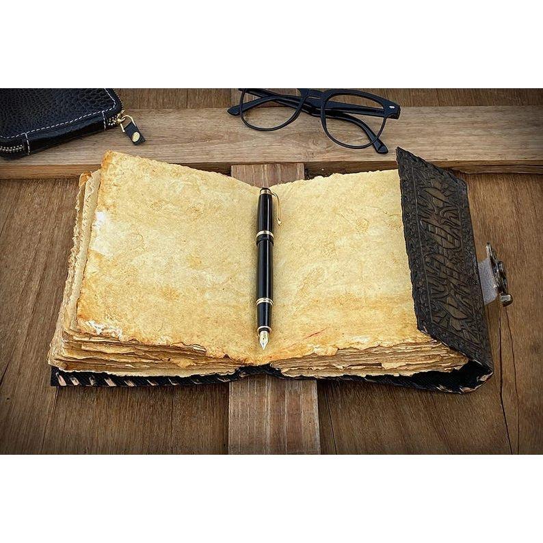 Книга теней, винтажный кожаный журнал, журнал гримуар, книга ведьмовских заклинаний, ведьмовские принадлежности, викканский декор Кожаная книга Дорожный блокнот
