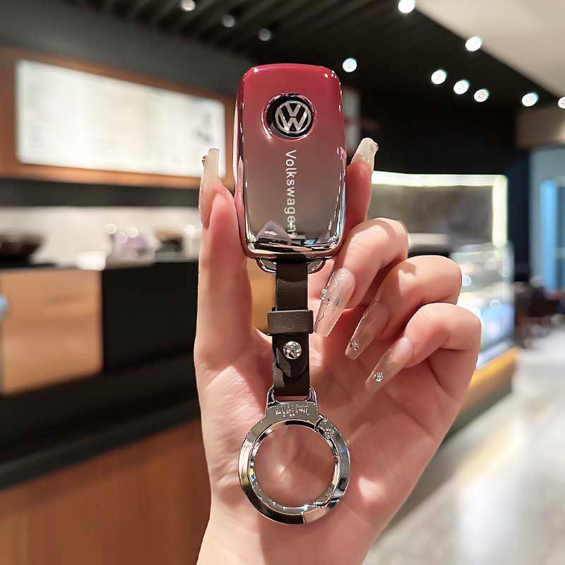 xyz1 Car Key Case Cover Holder Shell For VW Volkswagen Polo Tiguan Passat B5 B6 B7 Golf 4 5 6 MK6 Jetta Lavida Keychain Accessories