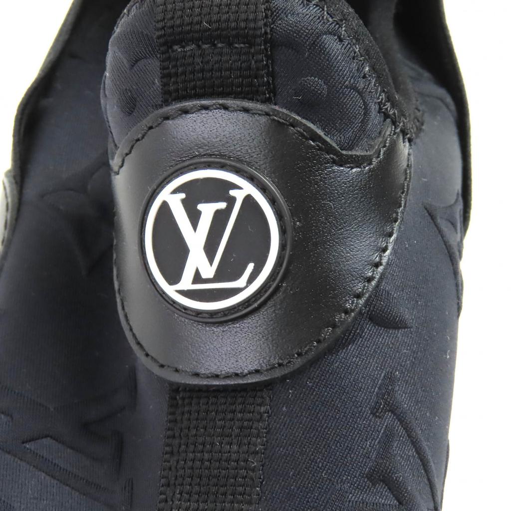 Pristine LOUIS VUITTON sneakers Runaway line LV logo monogram fabric 37 Used