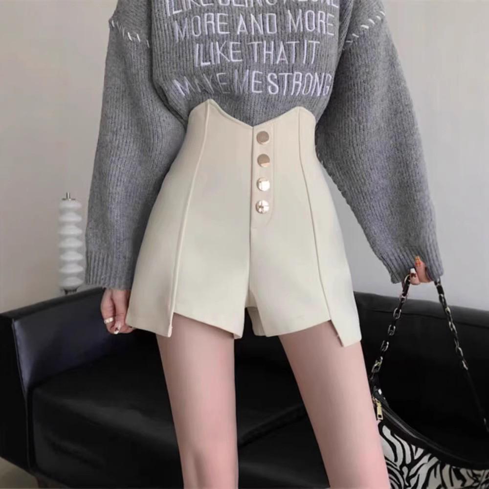 Женские черные шорты А-силуэта с высокой посадкой и пуговицами, весна/лето 2025