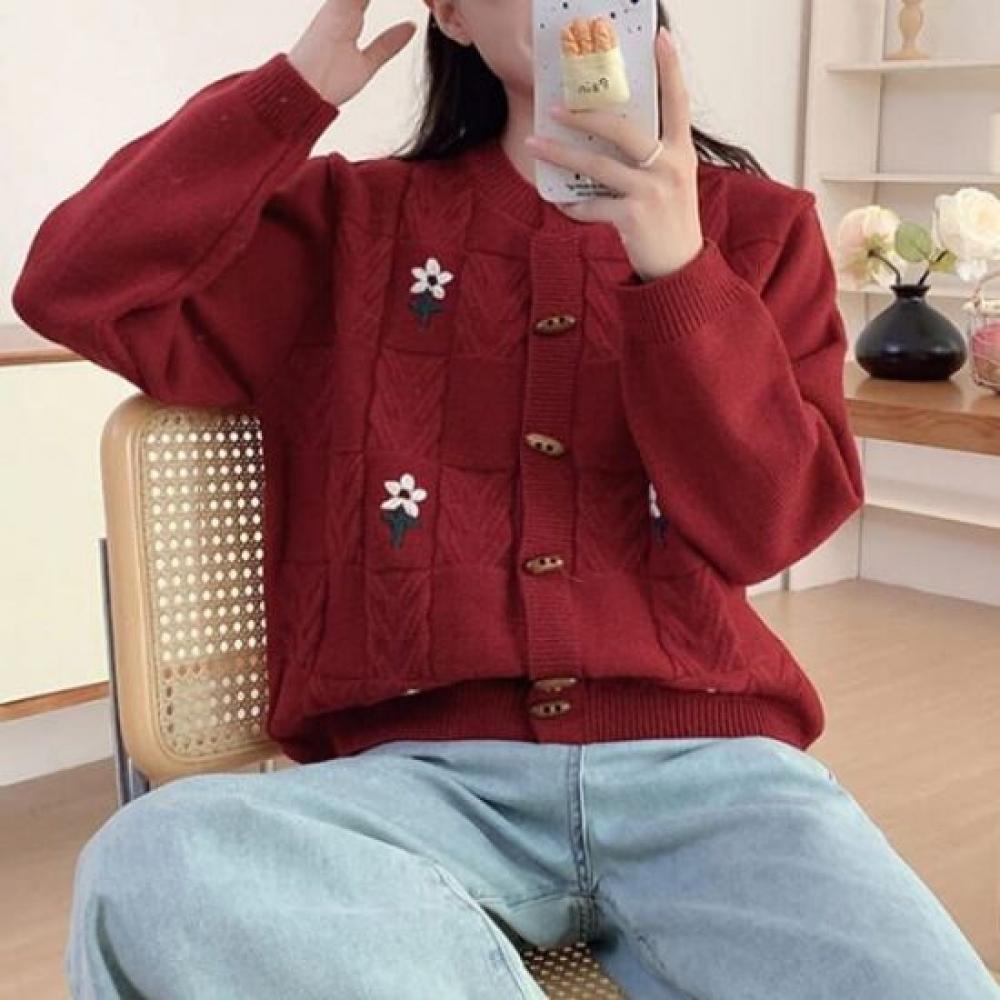 Navava Women Flower Embroidery Long Sleeve Knit Cardigan Nk2774