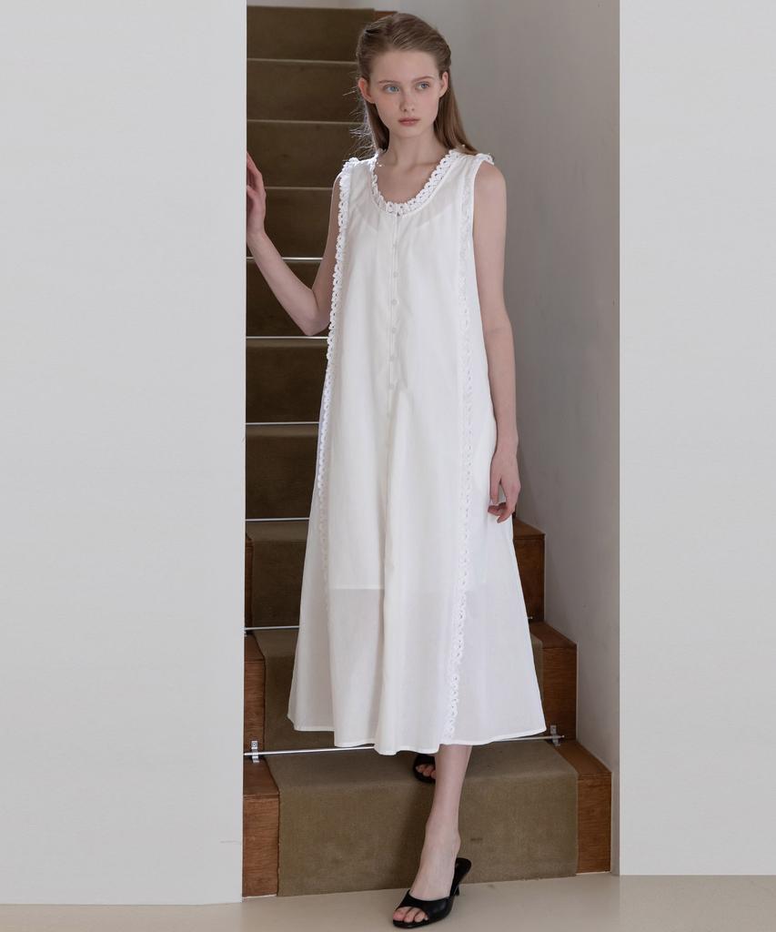 JMARKNEWYORK Sleeveless Lace Dress - White