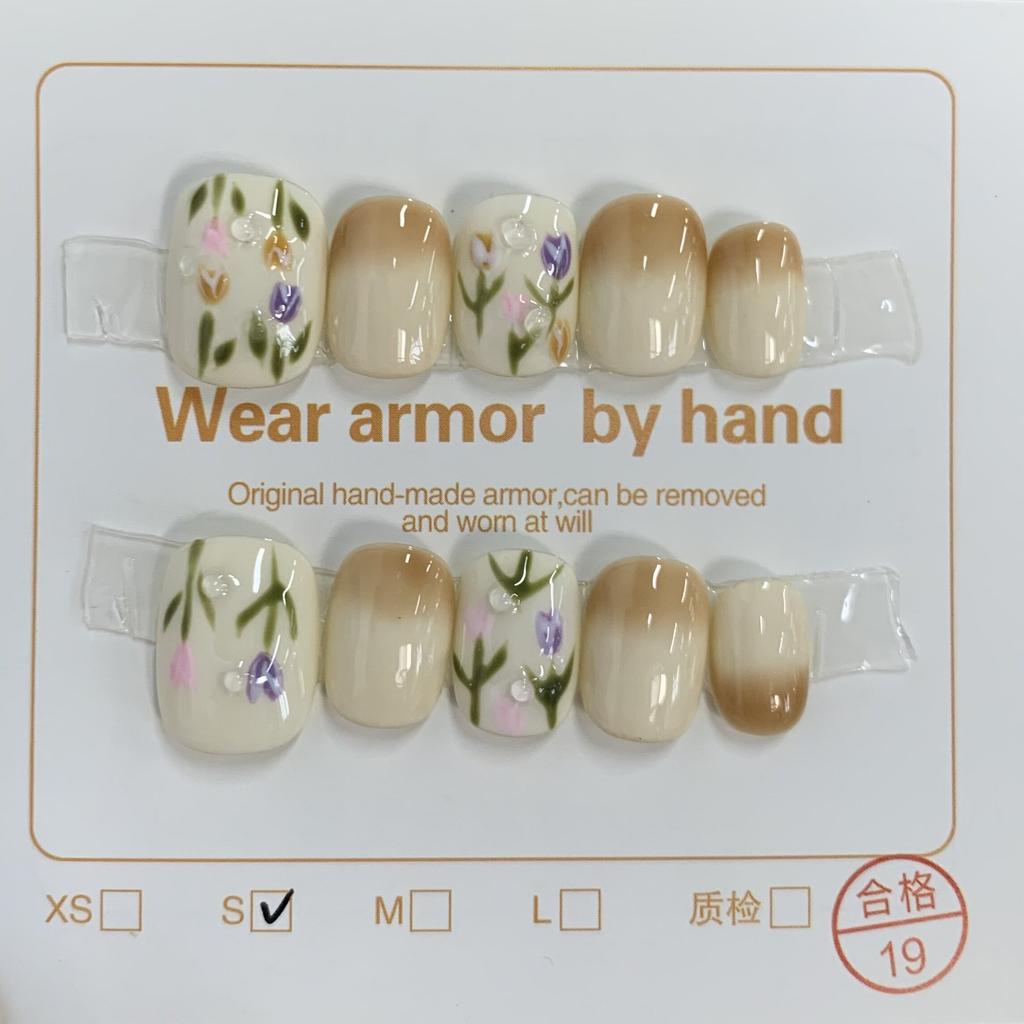 Нажмите на кончики ногтей Гель Полное покрытие 100 дизайнов Накладные ногти ручной работы Высококачественные носимые искусственные ногти Многоразовые размеры от XS до L бесплатно 5 шт. инструментов