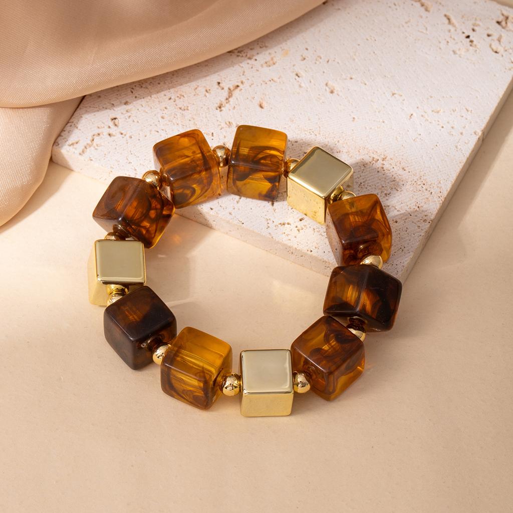 Персонализированный нишевый дизайн в стиле ретро, неправильный геометрический квадратный браслет из акриловых бусин