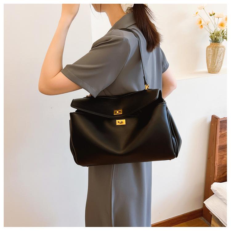 Женская сумочка Модная Простая Универсальная Сумка на Одно Плечо