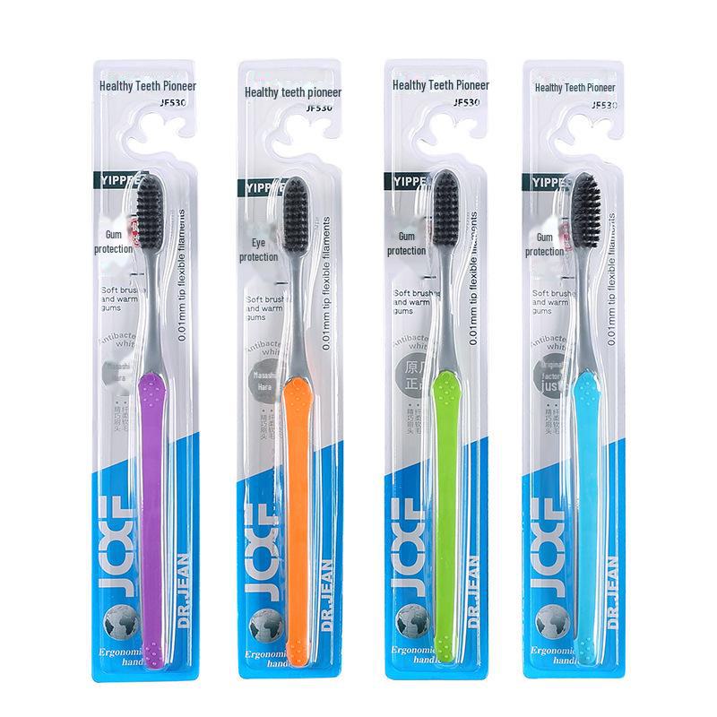 Зубная щетка Jian Bamboo Charcoal Soft Bristle Toothbrush - унисекс и нежный дизайн