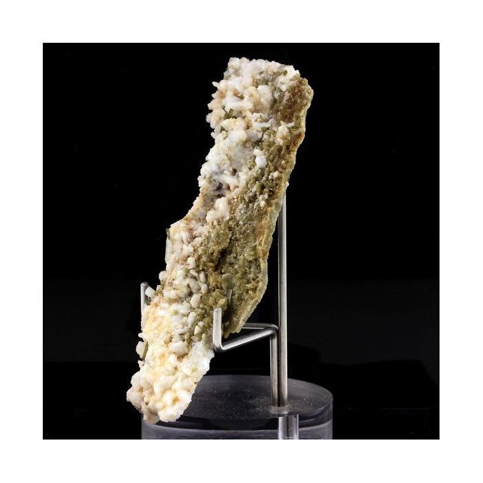 Pierres et Minéraux. Clinozoisite. 108.0 ct. Marine de Scala, Canari, Haute-Corse, France.