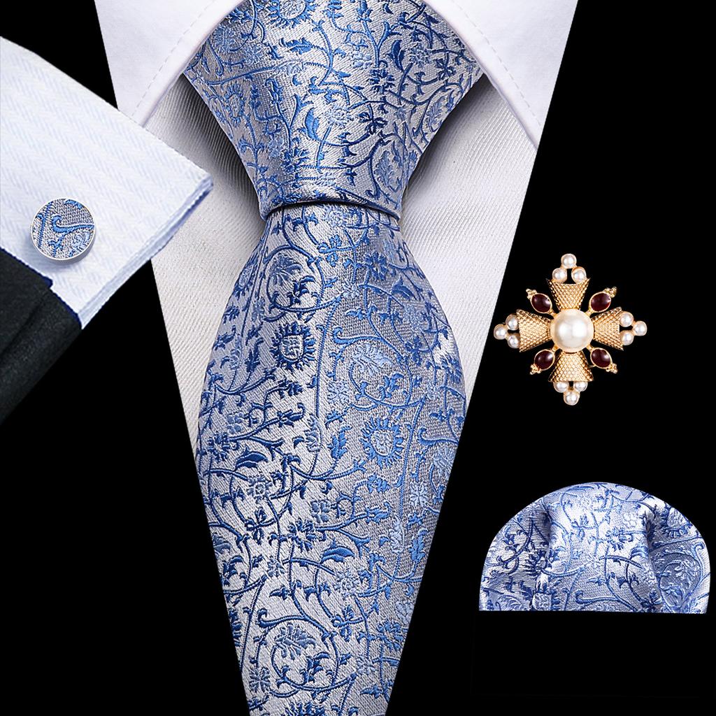 Комплект для мужчин: галстук, брошь и карманный платок