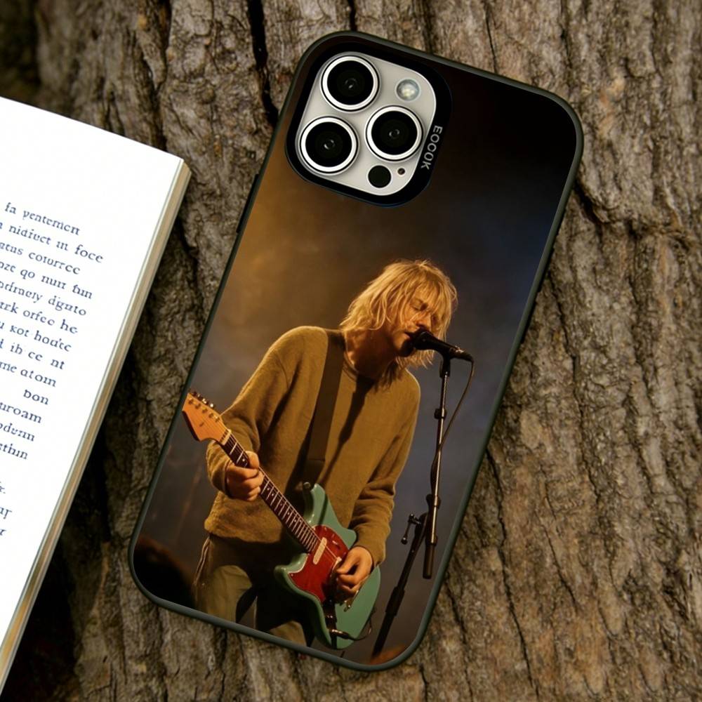 Чехол для телефона с изображением певца Курта Кобейна для iPhone 17,16,15,14,13,12,11 Plus,Pro Max,XS,Разноцветный Серебристый Чехол для телефона Funda Cover
