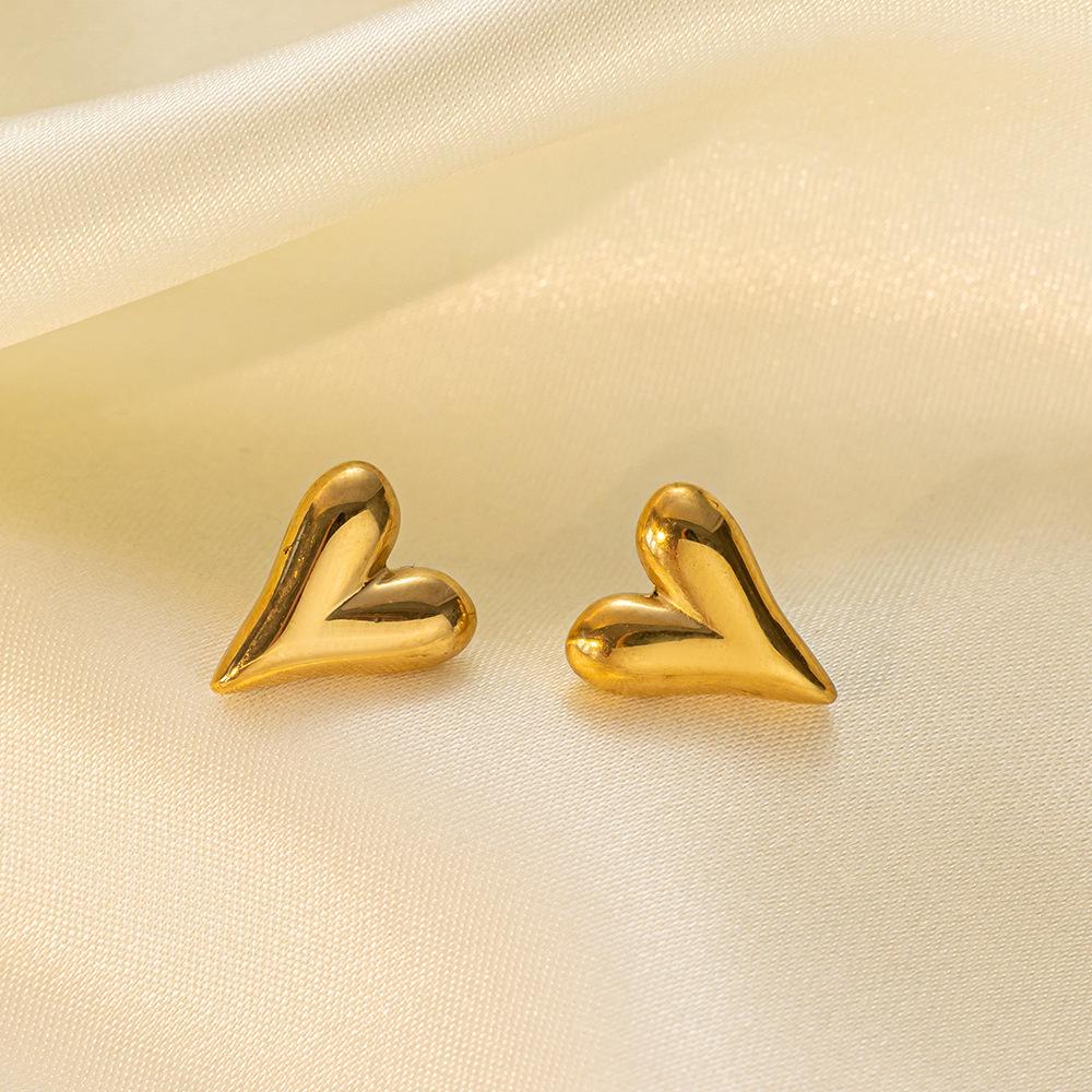 Heart-shaped Necklace & Simple Retro Titanium Steel Earrings - Fashionable, Non-fading Jewelry Set