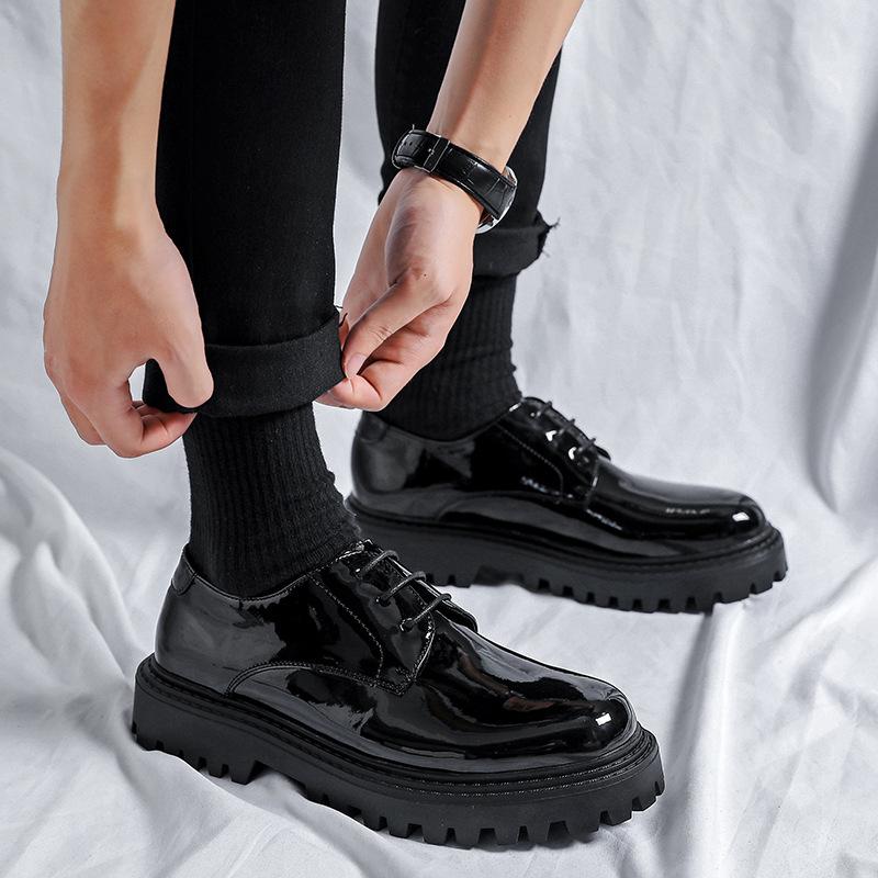 Fashion Italian Fashion Leather Shoes Moccasins For Men Casual Man Shoe Business Male Formal Pointed Fashion Wedding Black Thick Sole