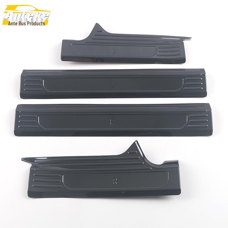Suitable for Lynk & Co 09: Stainless Steel Welcome Pedal and Decorative Sill Strip Stickers - Exterior Accessories.