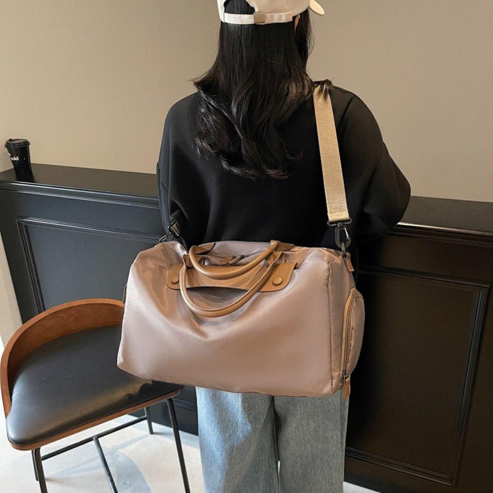 New Large Capacity Sports Bags Oxford Dry And Wet Items Travel Bags Thickened Fabric Waterproof Single Shoulder Backpack