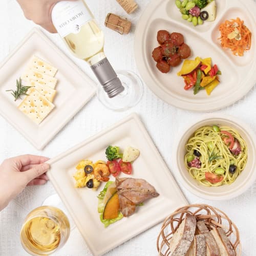 Strix Design Disposable Deep Paper Plates and Bowls, 100 Count (2 Packs of 50), 15.5cm, Unbleached, Water and Oil Resistant, Microwaveable, Stylish, C