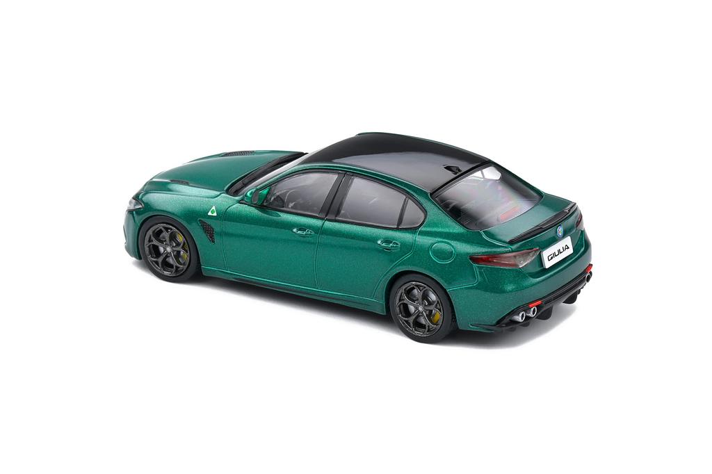 Solido Alfa Romeo Giulia Quadrifoglio 2016 Зеленый Solido GIULIA QUADRIFOGLIO 1/43 [Товар]