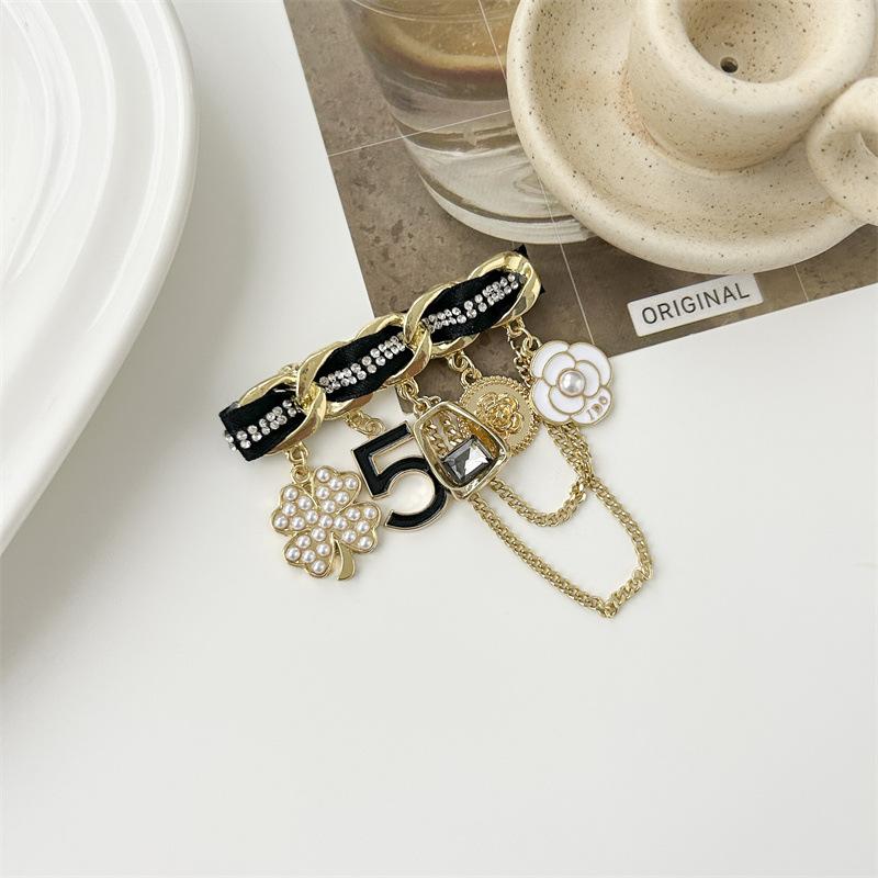 Camellia Pearl Flower Brooches For Women'S Clothing Brooch Gift For Girl Friend Accessories For Jewelry