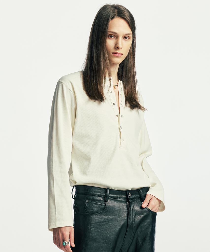 SSY Below Button-Down Henley Neck Long Sleeve Ivory