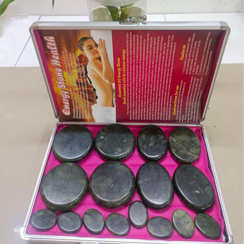 Набор из 16 предметов: энергетический нефритовый нагреватель и массажный набор с эфирными маслами