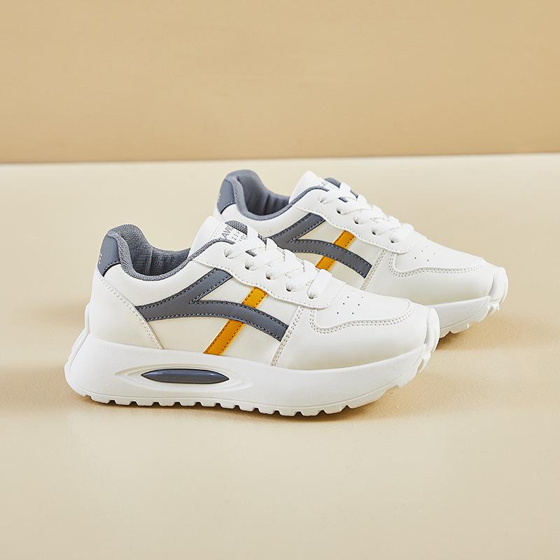 Новые женские кроссовки Forrest Gump на весну имеют утолщенную подошву и мягкие, подходят для студентов для бега и занятий спортом на улице.