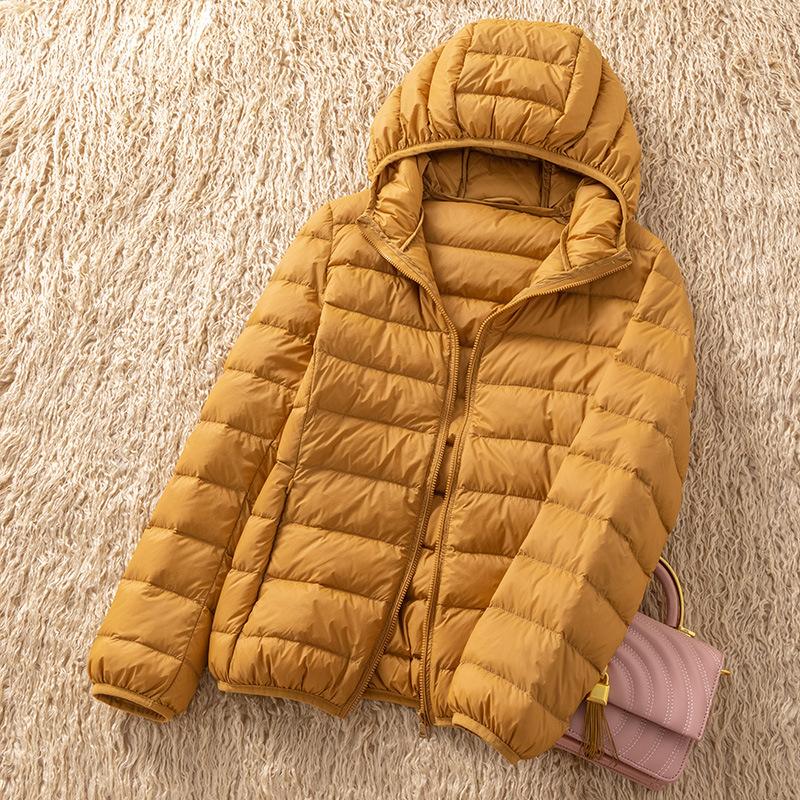 Women's Lightweight Down Jacket Short Warm Fashionable Hooded Lightweight Fitted Outerwear
