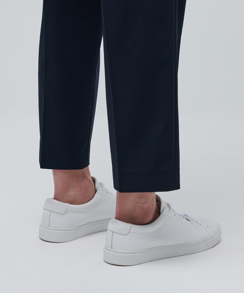 MUSINSA STANDARD Lightweight Loose Tapered Hidden Banding Crop Slacks [Navy]