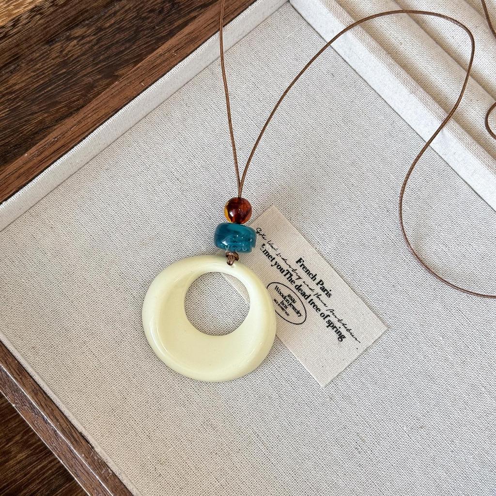 Минималистичное регулируемое акриловое геометрическое ожерелье - Универсальная модная цепочка для свитера