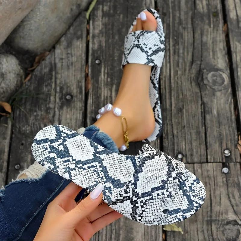 Мода 2024 года, горячая распродажа женской обуви, базовые женские тапочки, модные повседневные тапочки в тонких тонах, женские новые тапочки на плоской подошве с открытым носком