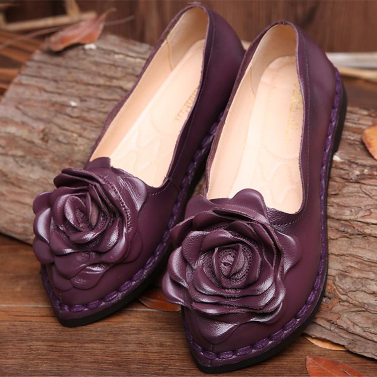 Vintage Handmade Women Flats Casual Shoes Genuine Leather Soft Shoes for Mother Fashion Loafers