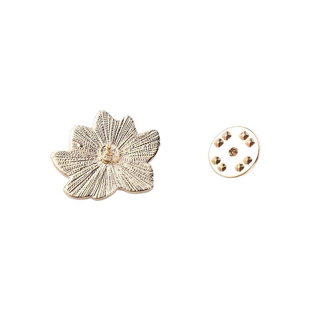 White Lotus Flower Lapel Pin Badge Pin Lotus Flower Brooch Enamel Pin Brooches Pin Lapel Brooch