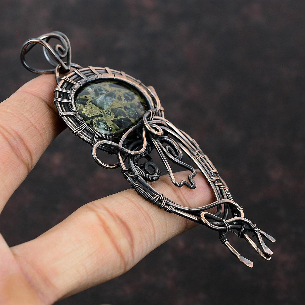 Медный кулон с серафинитом Кулон, обмотанный медной проволокой Кулон с драгоценным камнем Дизайнерский кулон из медной проволоки для подарка Украшения ручной работы