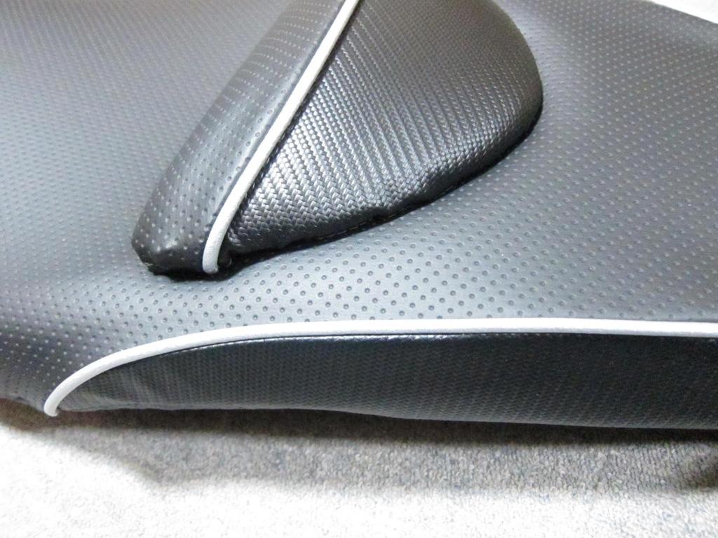 Made In Thick Synthetic Leather Seat Covers Specifically Designed for the PCX125 Easy Installation with Elastic Dimpled Fiber with Silver Japan! JF28.