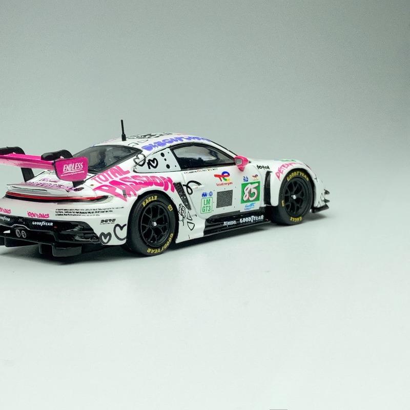 AABKQ1 Spark 1:64 Porsche 911 GT3 R 2025 Le Mans Iron Lady Die-Cast Car Model