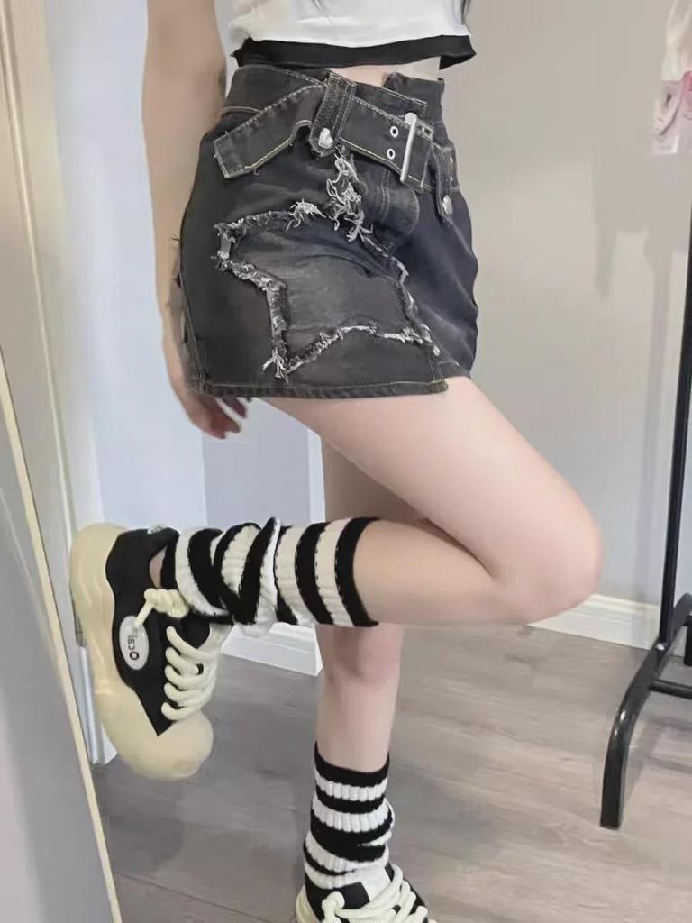 Y2K Hot Girl Black Denim Skort: Anti-Exposure Subculture Style with Irregular Hem
