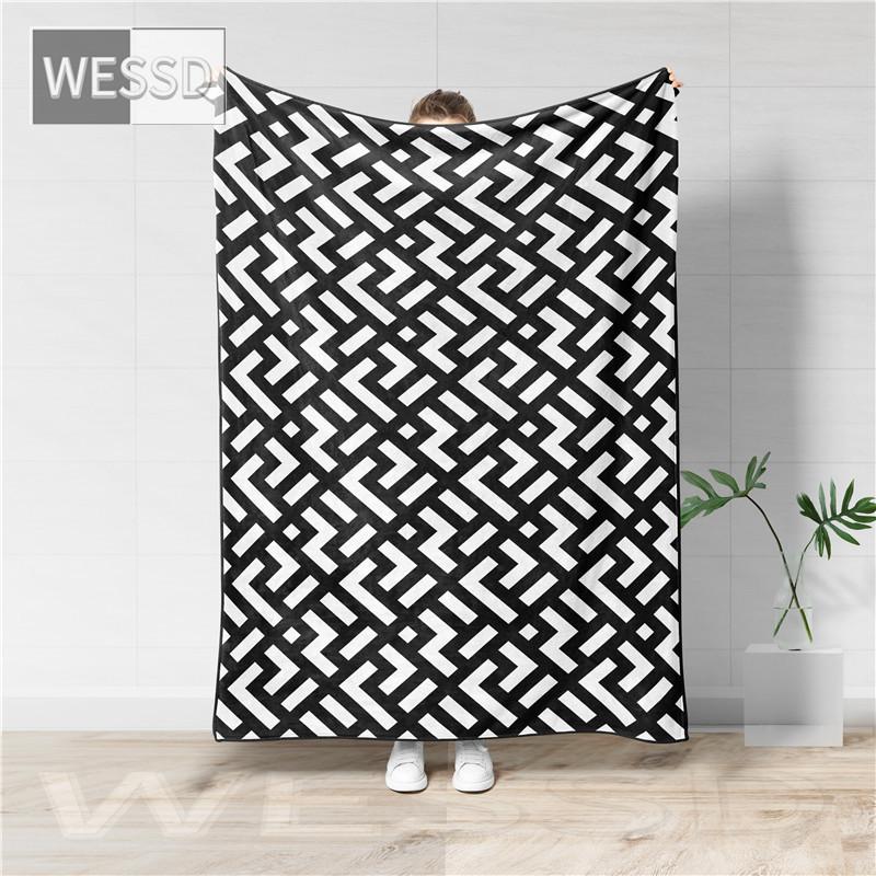 Одеяло для кровати, черно-белое фланелевое одеяло с геометрическим принтом, одеяло для дивана, гобелен, декоративное пляжное полотенце, мягкое плюшевое портативное дорожное одеяло